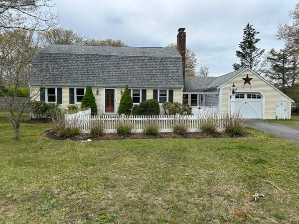 3 Thoreau Drive