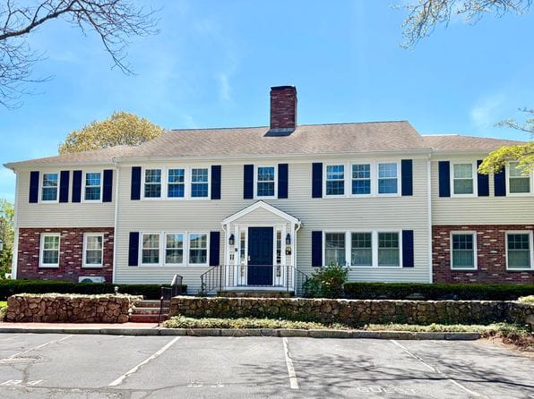 727 Main Street APT B1