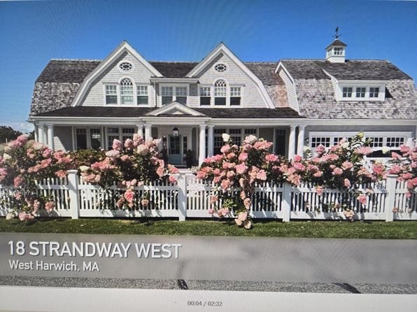 18 Strandway Way