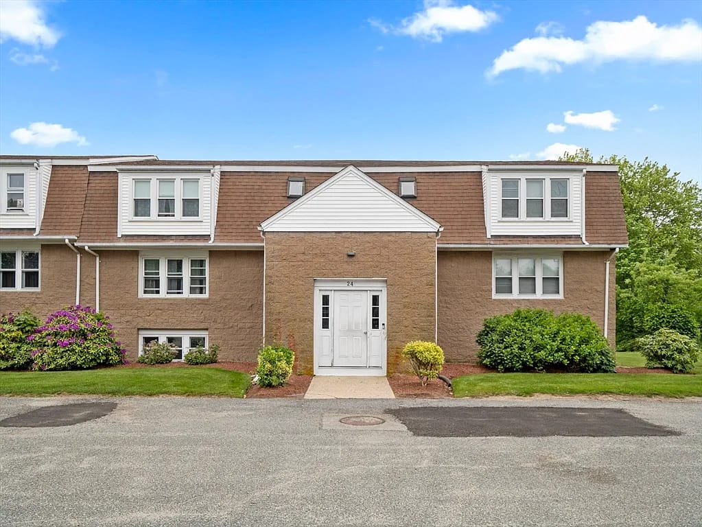 24 Bettys Pond Rd #K