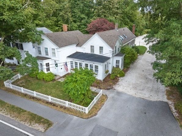 2019 Main St