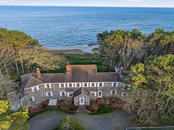 190 Vineyard Road, Cotuit