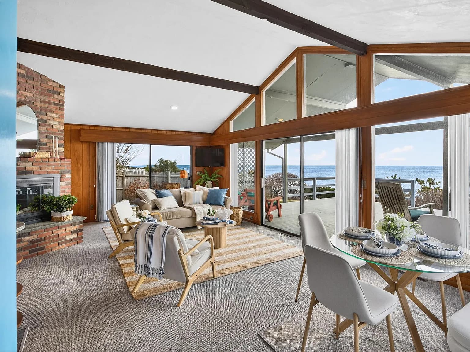 28 Patricia Lane - Photo 6