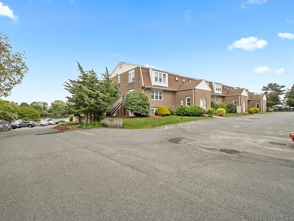 24 Bettys Pond Rd #K - Photo 2