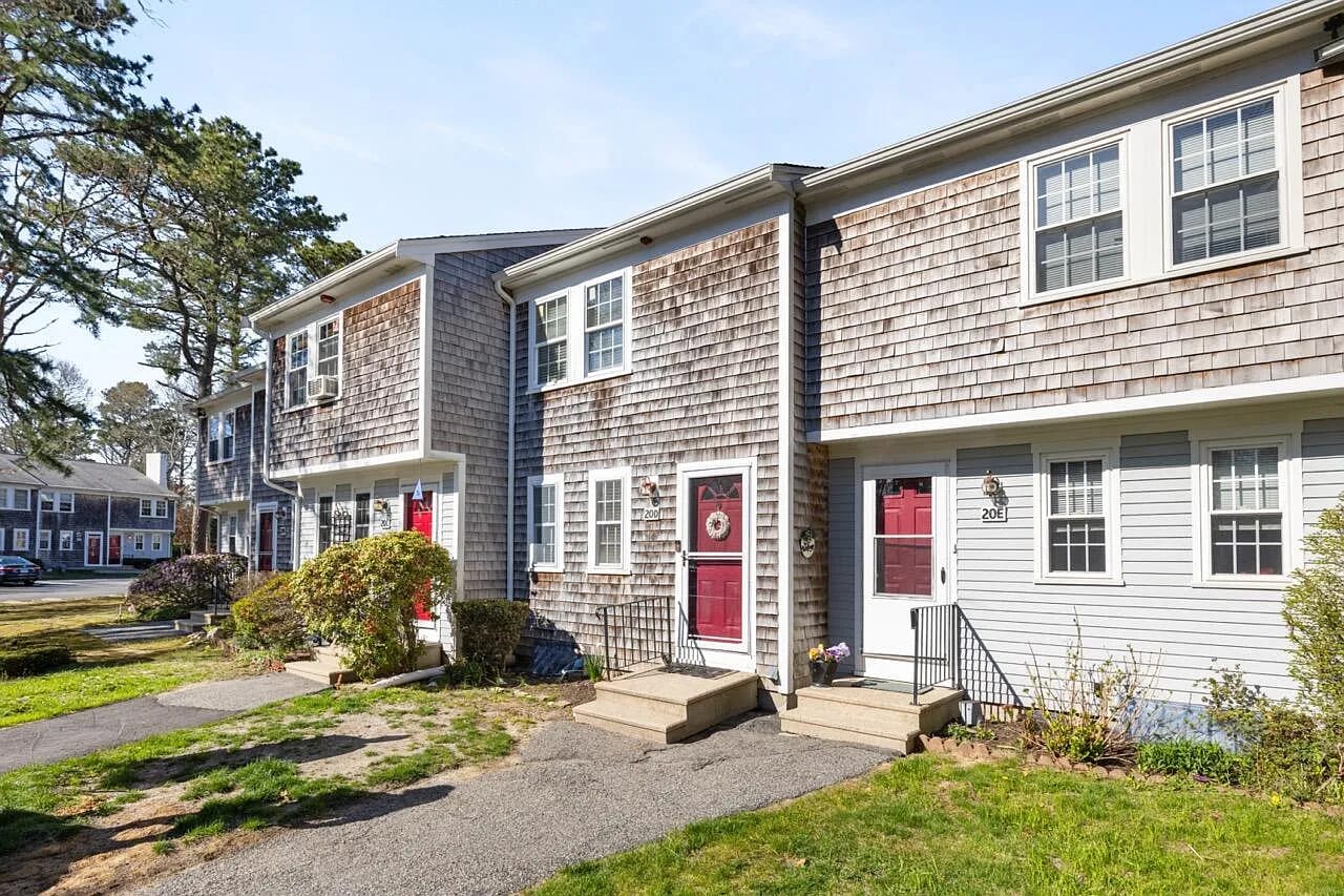 300 Falmouth Road APT 20D