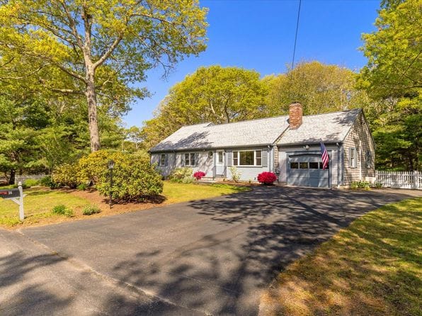 36 Mooring Drive