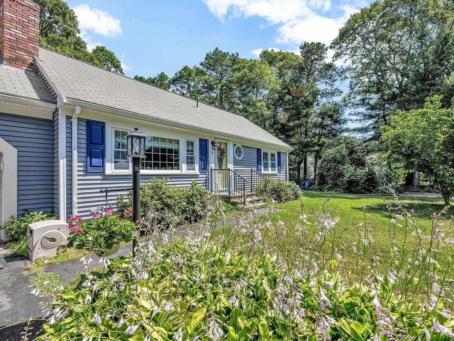 17 Galleon Way - Photo 1