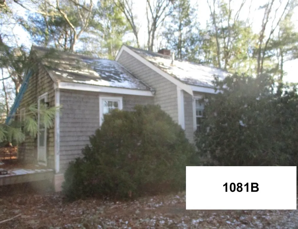 1081-1081 Main St #B - Photo 1