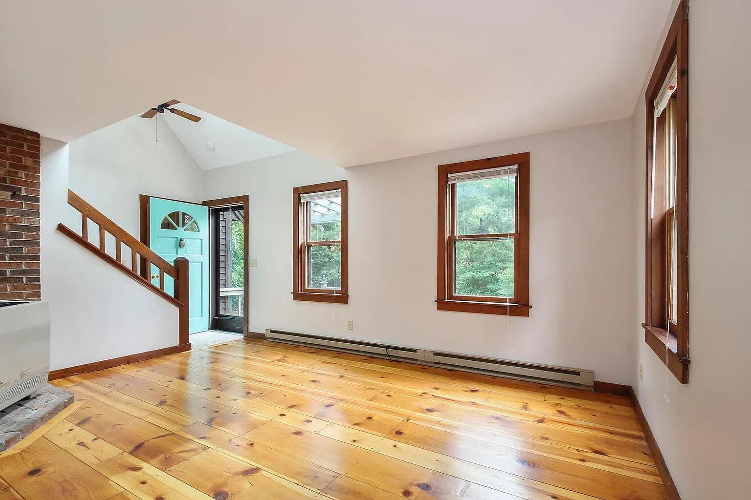 20 Lakewood Drive - Photo 3