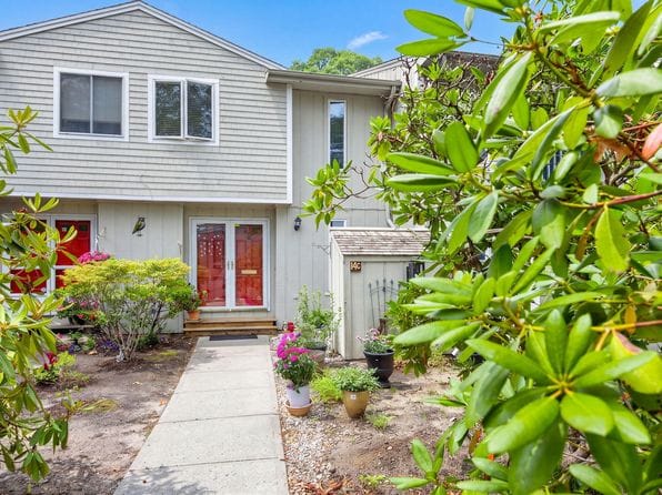 300 Buck Island Road APT 14C