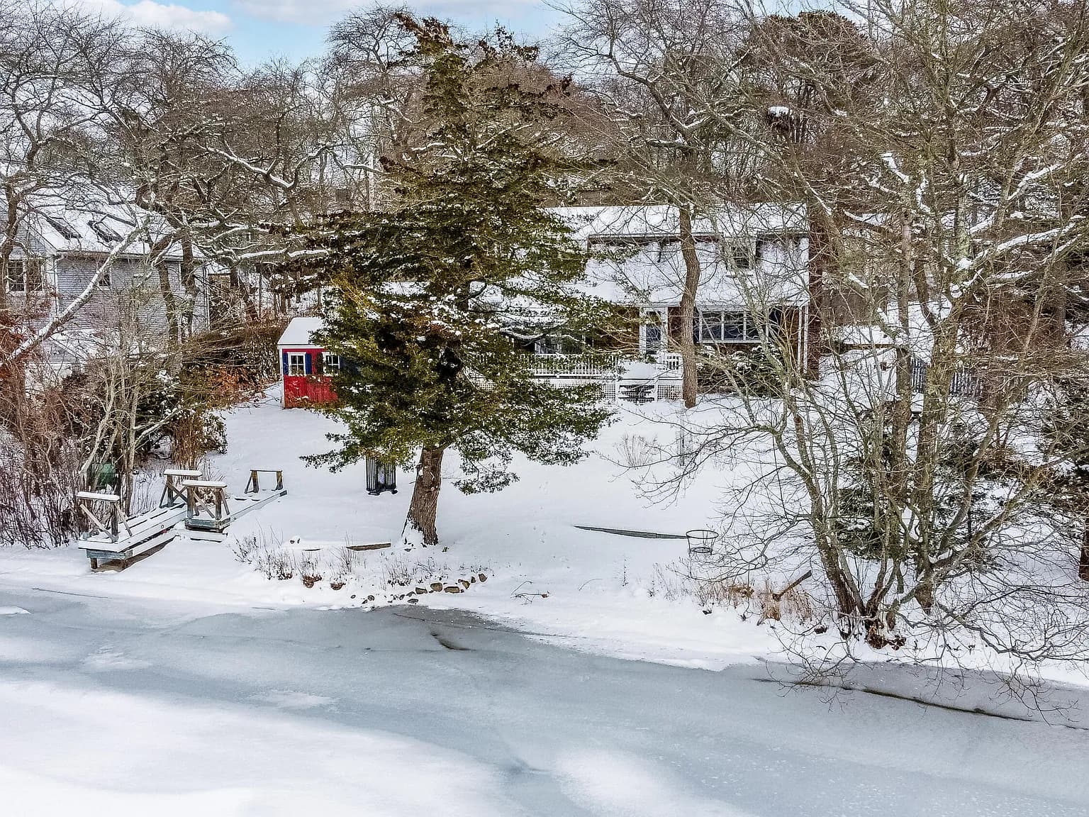 168 Ninigret Avenue - Photo 2