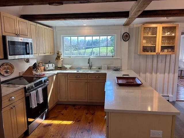 981 River Road - Photo 1