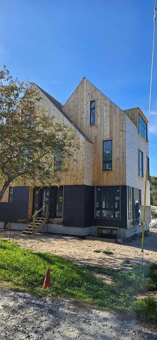 33 Conwell Street #5B