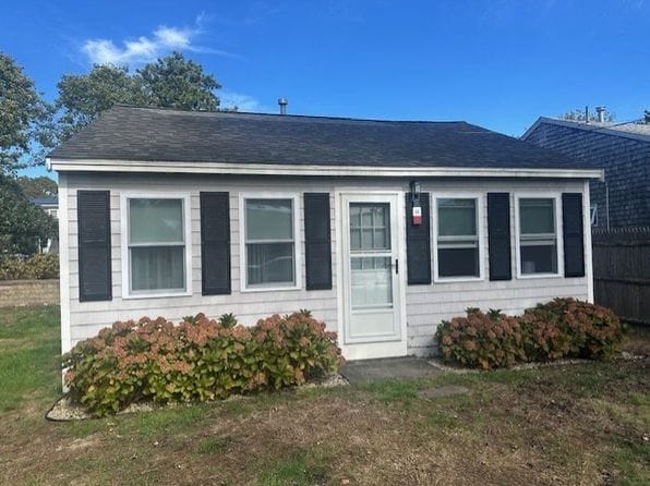 12 Gardiner Ln