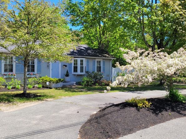 1456 Santuit Newtown Road
