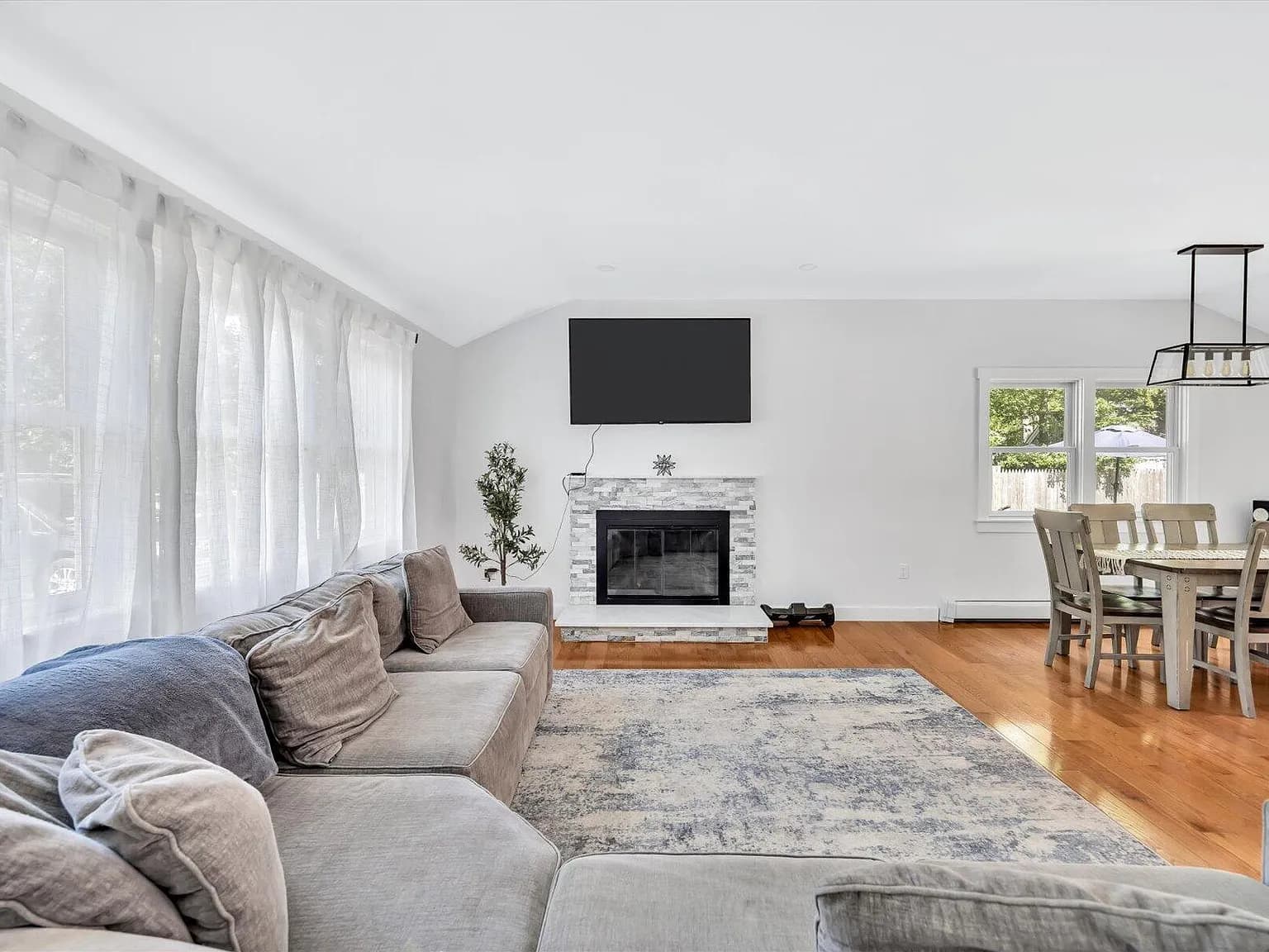 25 Nancy Lane - Photo 2