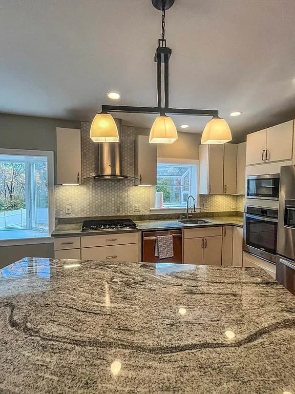 17 Degrass Rd - Photo 3