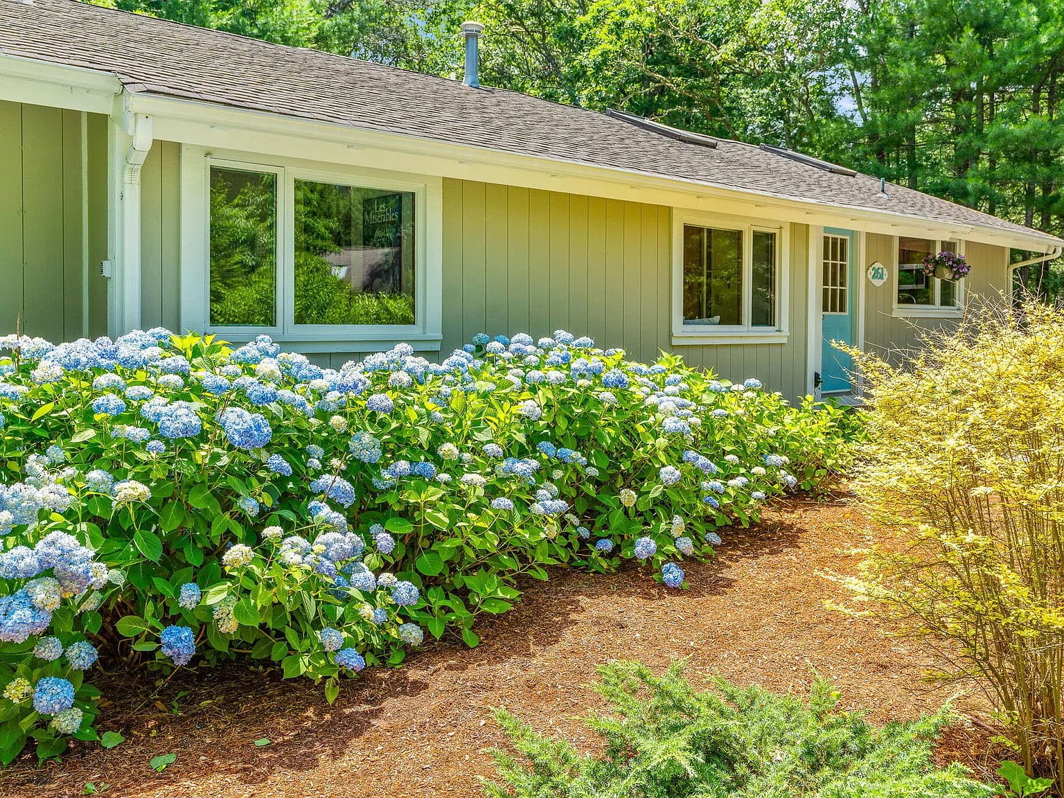 261 Fells Pond Road - Photo 5