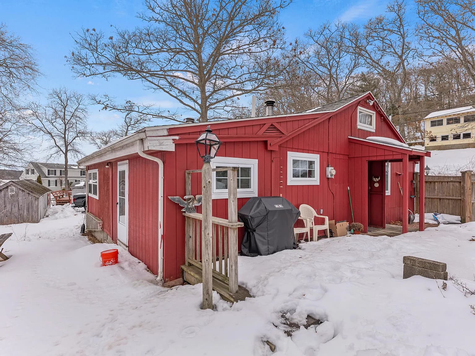 24 East Road - Photo 3