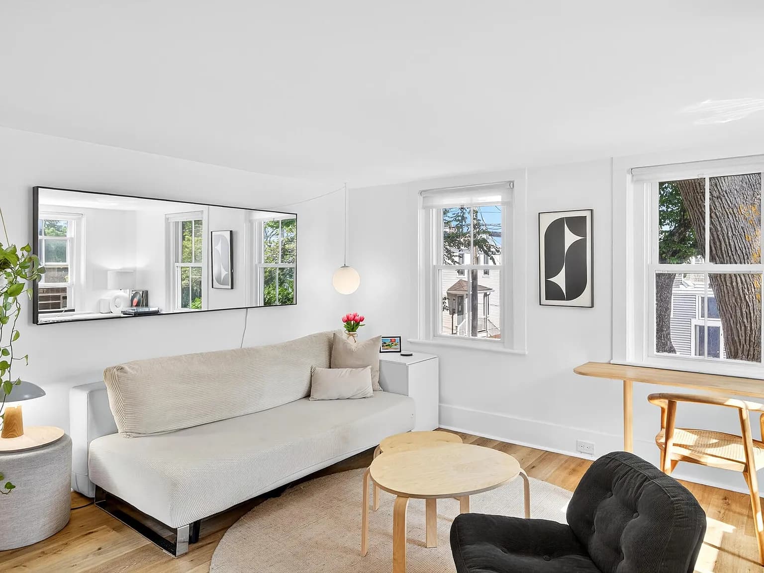 476 Commercial Street Unit 4 - Photo 2