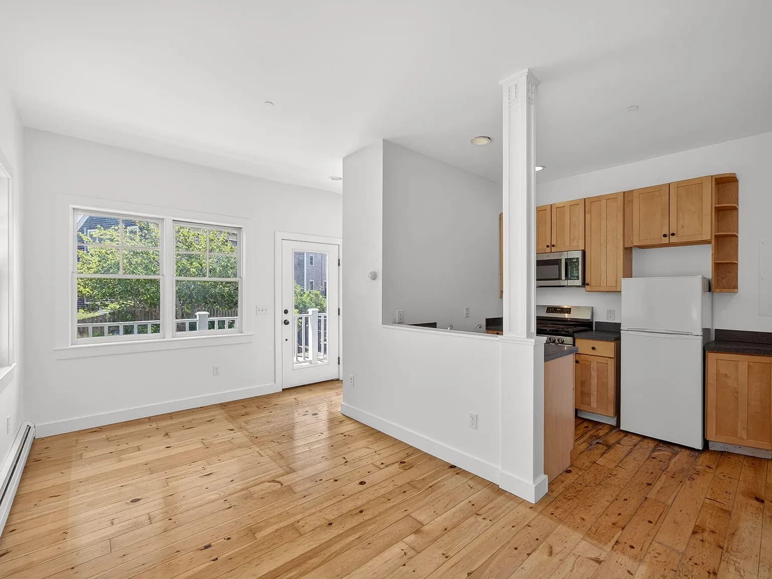 34 Conwell Street UNIT 1 - Photo 4