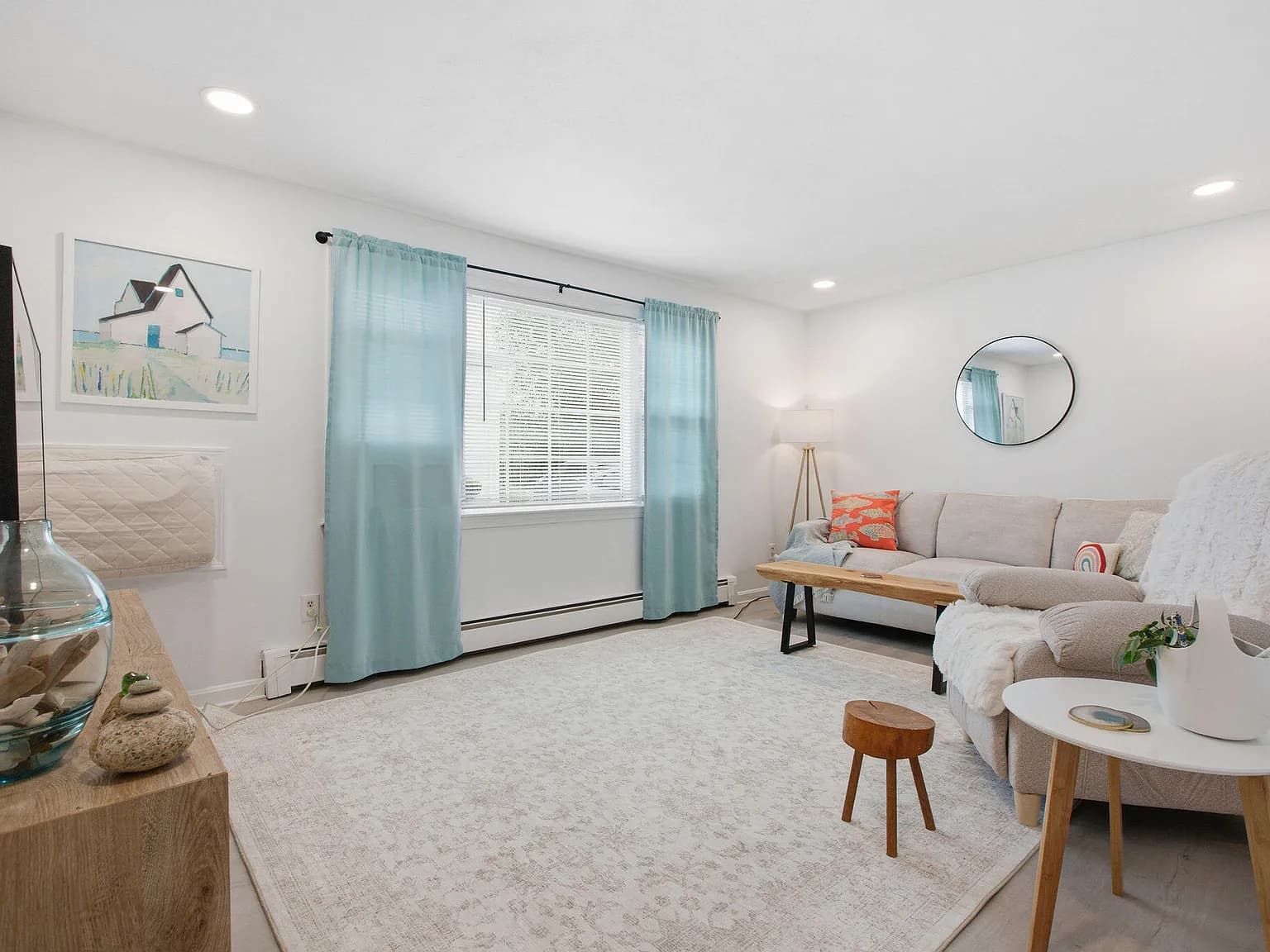 159 Center Street UNIT 4 - Photo 4