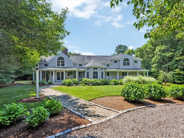 72 Highwood Way