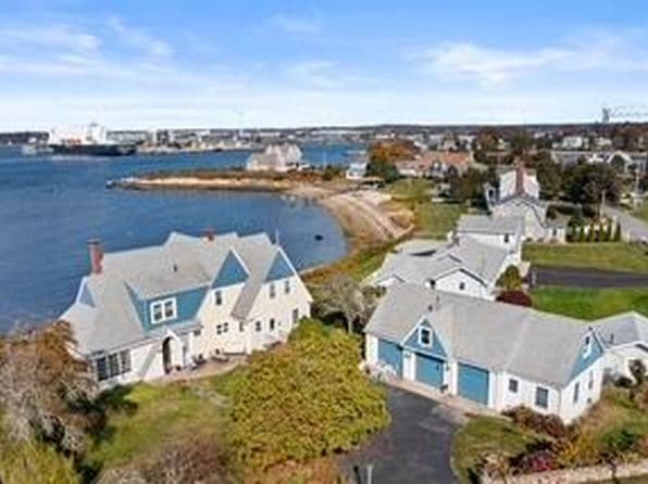 35 Benedict Road, Bourne