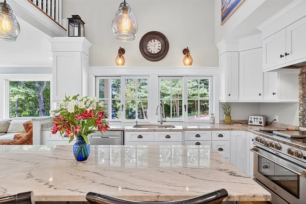 105 Bay Rd - Photo 5