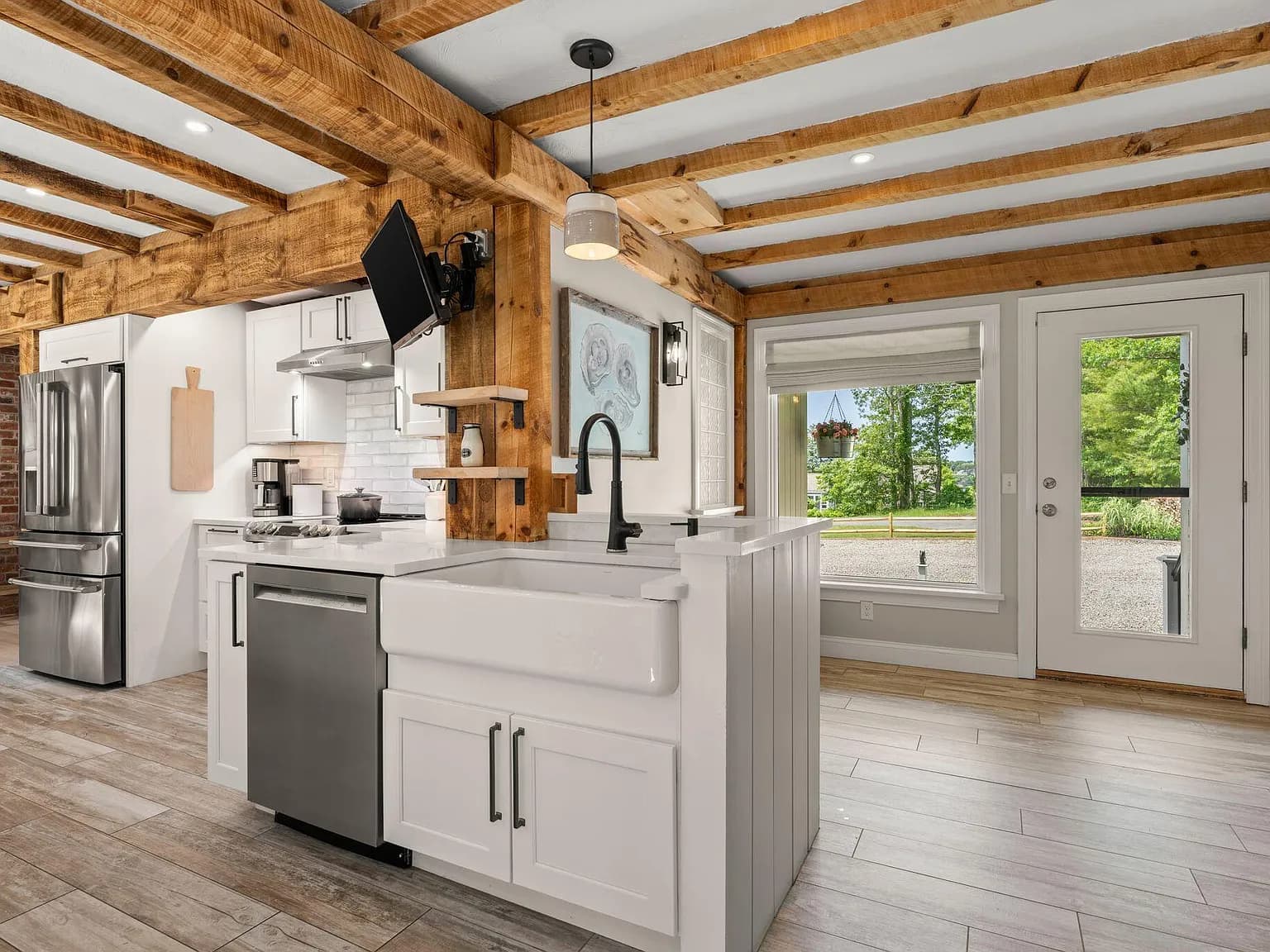 14 Second Street - Photo 5