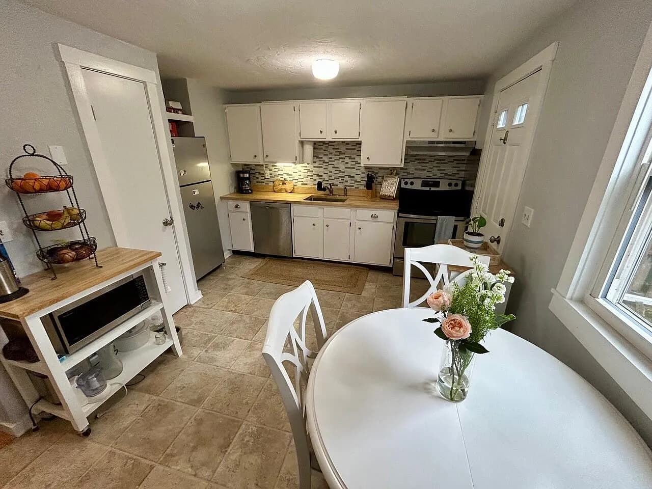 300 Falmouth Road APT 6B - Photo 2