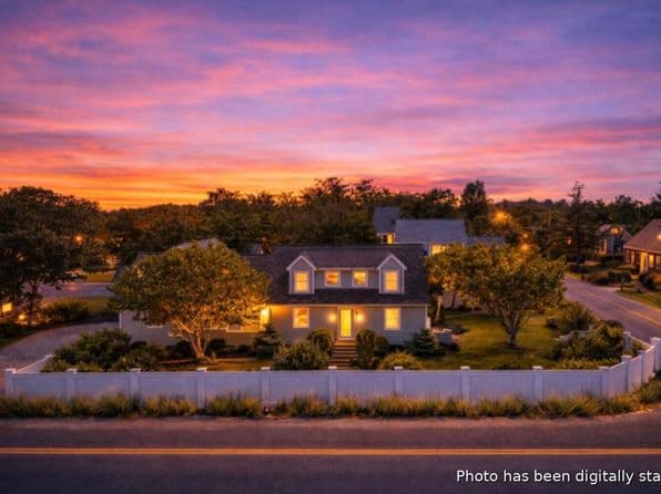 69 Horsefoot Path, Dennis