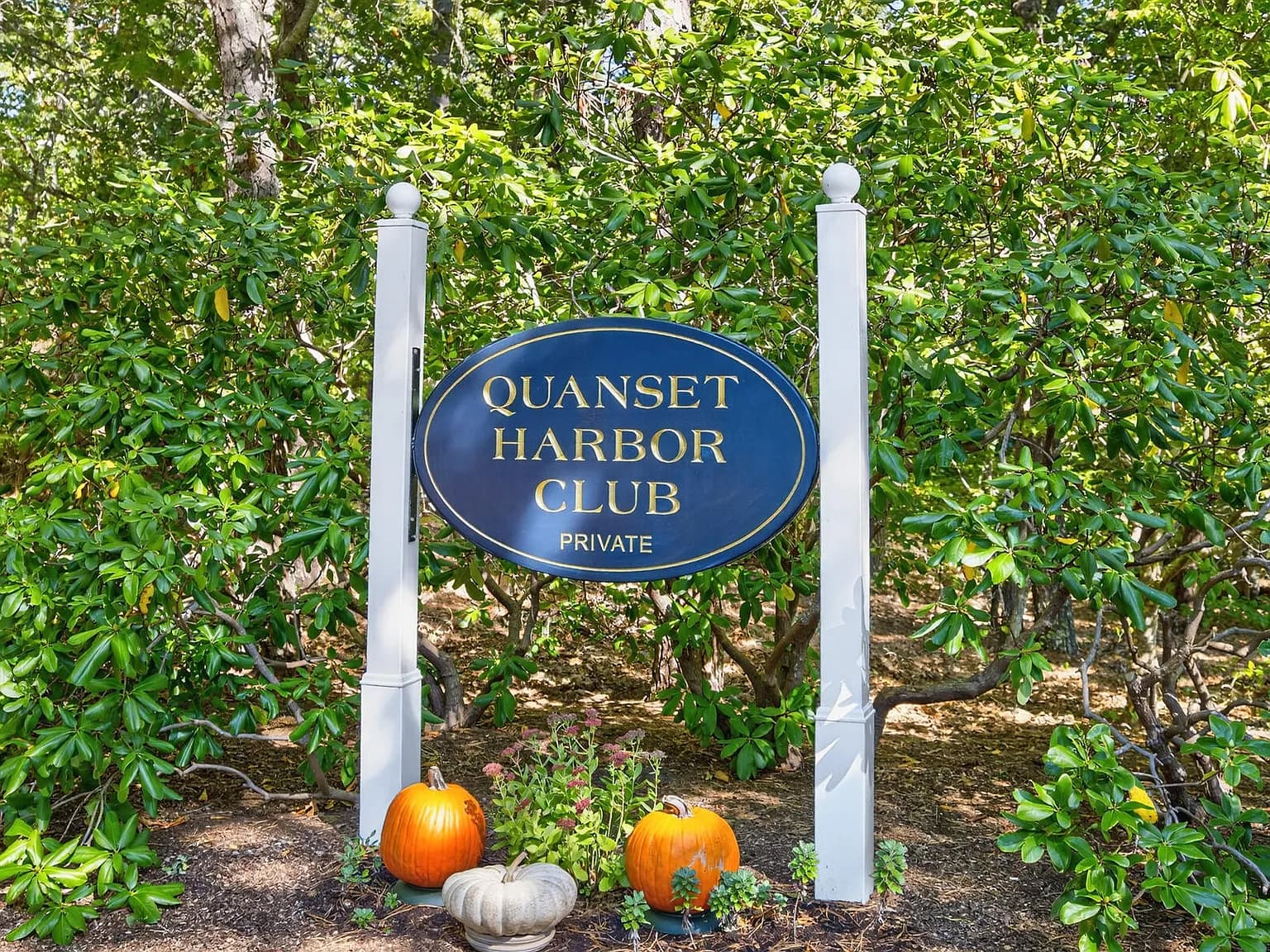 34 Lake Drive - Photo 2