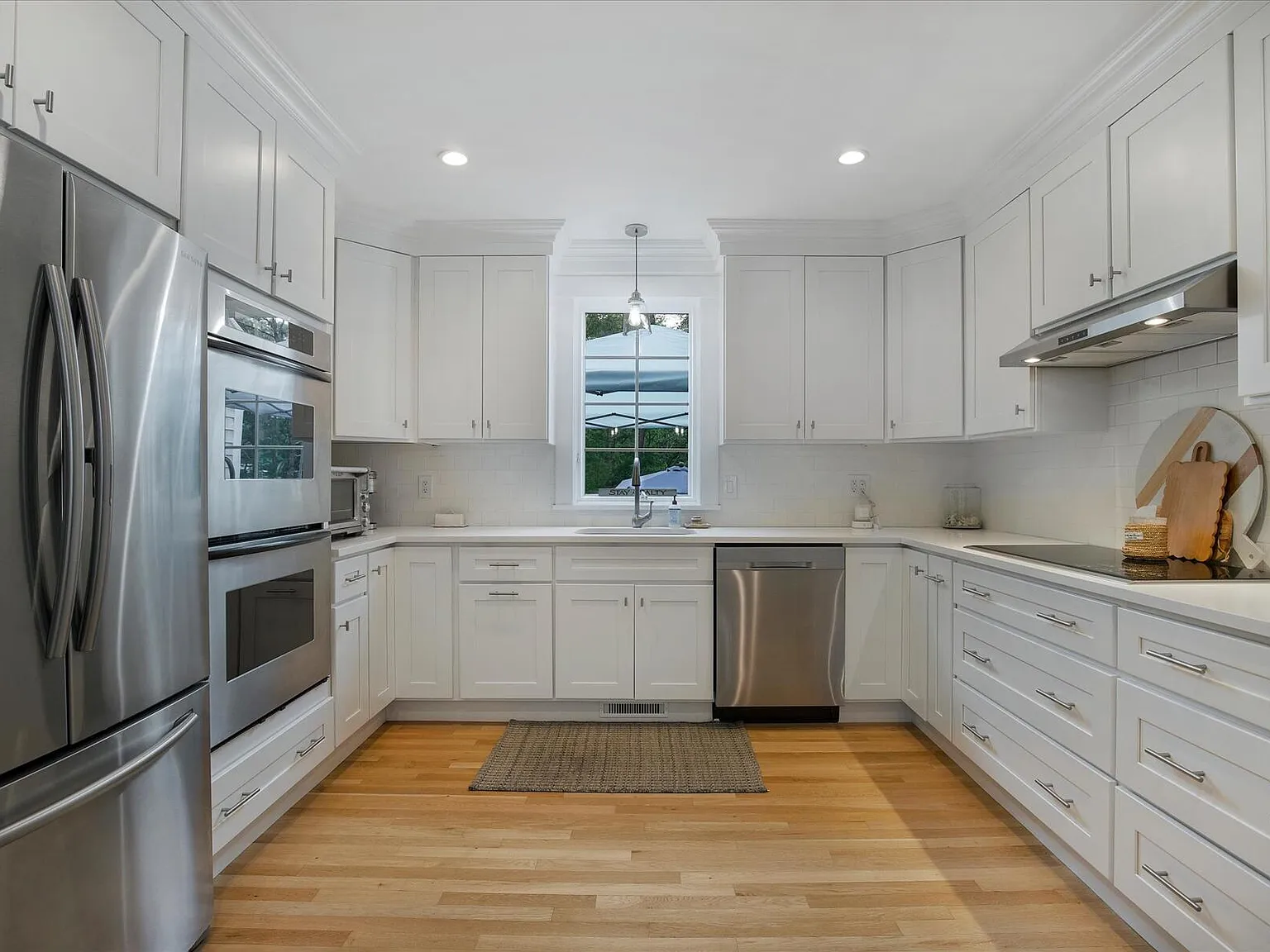 6 Bayview Road - Photo 2