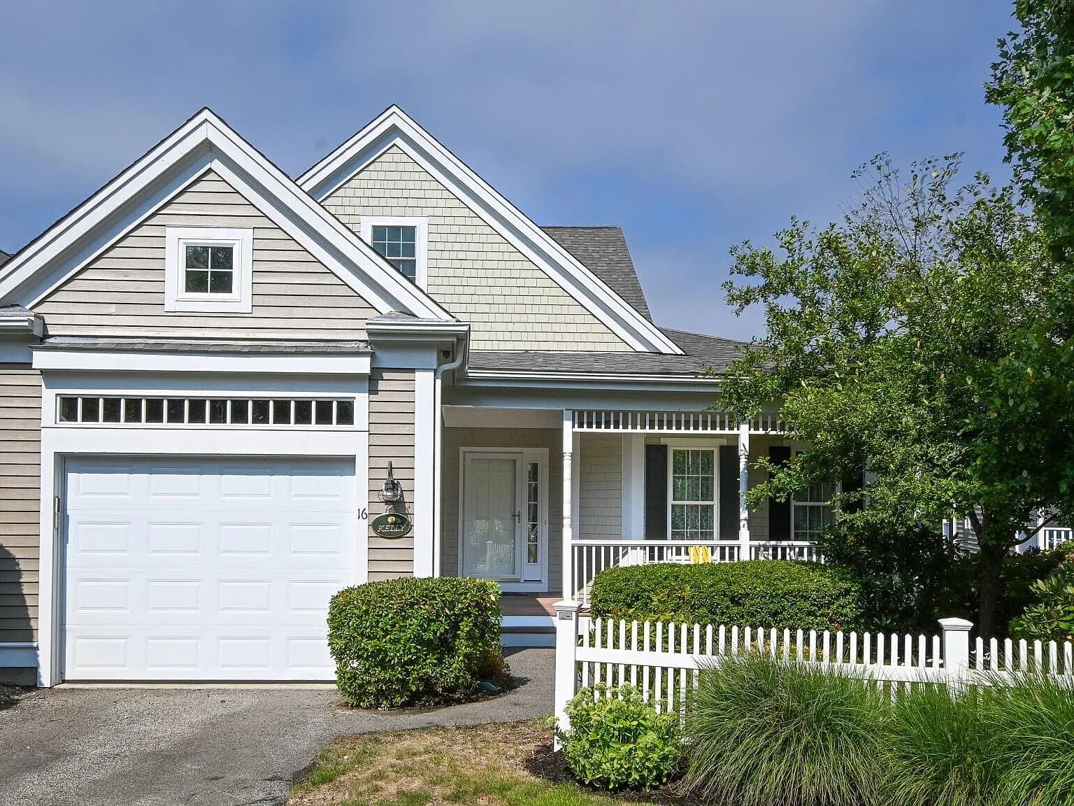 16 Amberwood Court - Photo 2