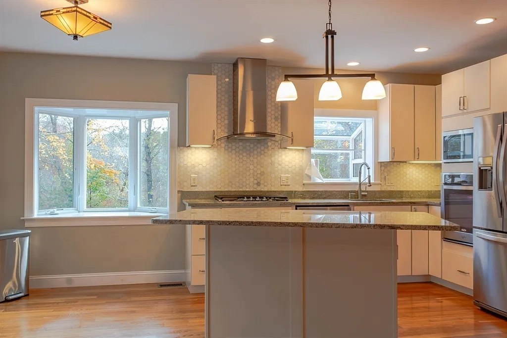 17 Degrass Rd - Photo 5