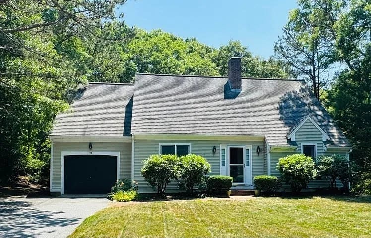96 Saddler Ln