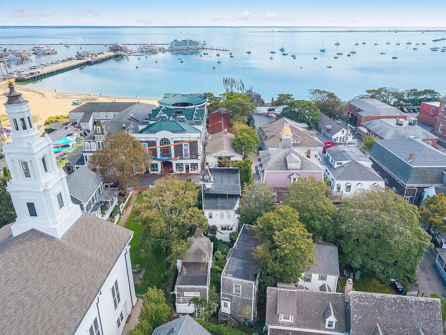 234 Commercial Street - Photo 1