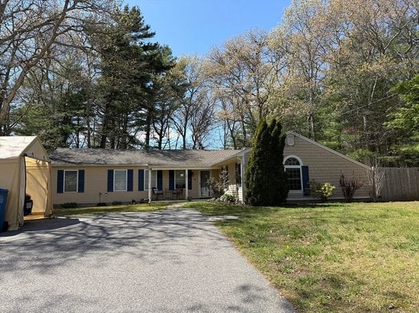 101 Brigantine Dr