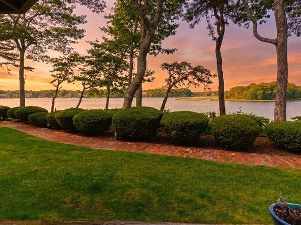 381 Great Oak Rd APT 9