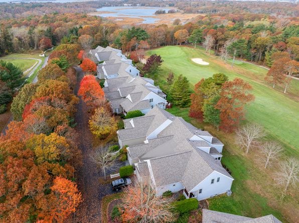 13 Laurel Hill Court UNIT 13