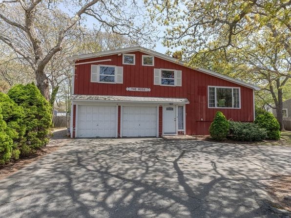 140 Buckwood Dr