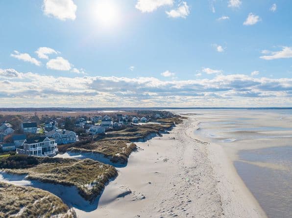 94 Horsefoot Path, Dennis