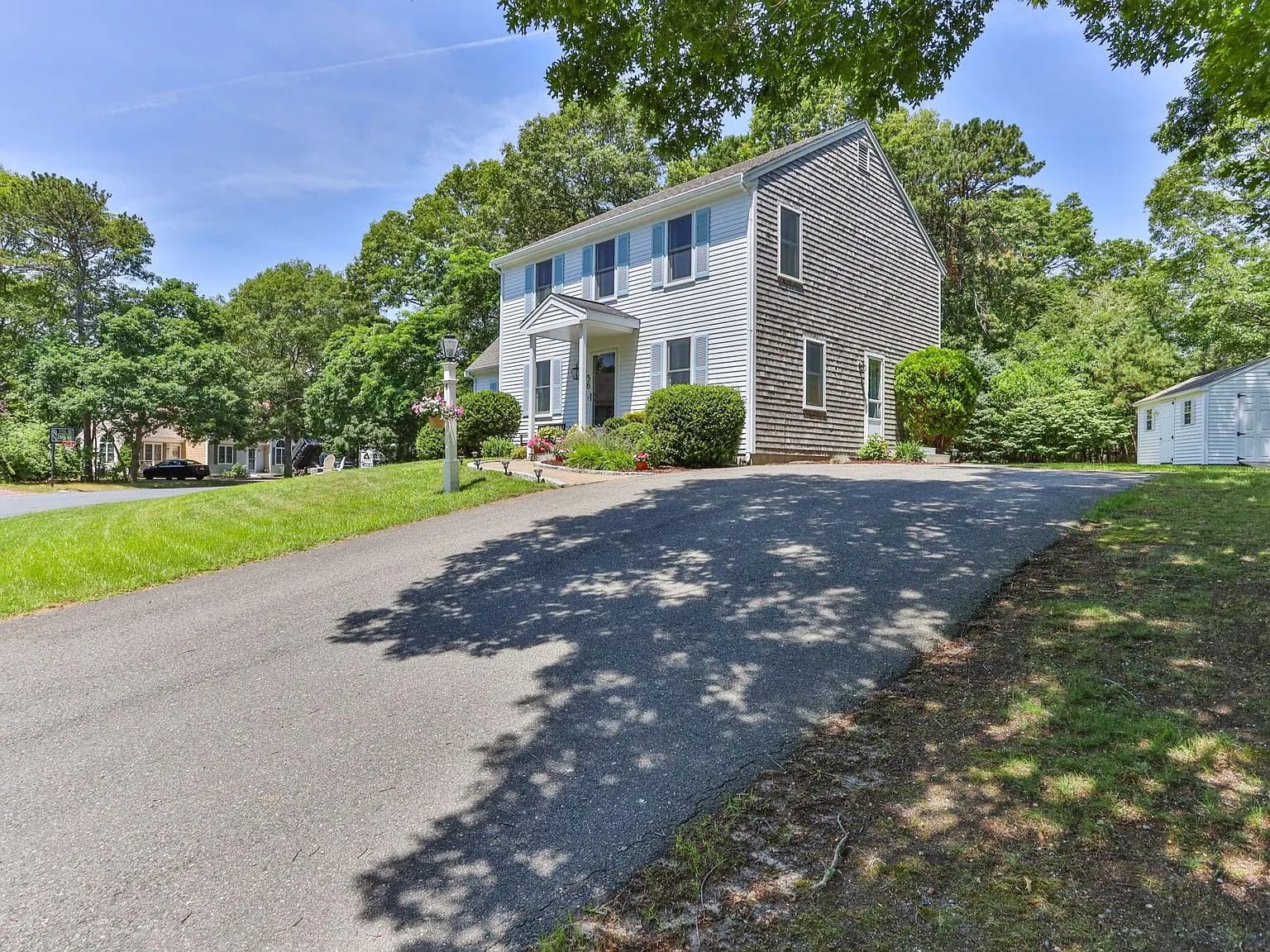36 Waltham Circle - Photo 3