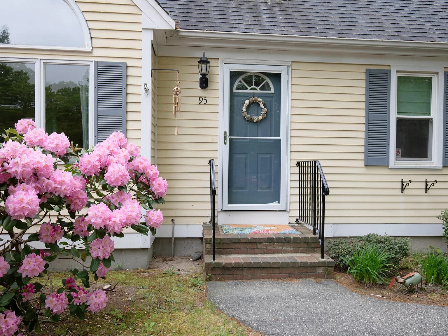 95 Rockville Avenue - Photo 1