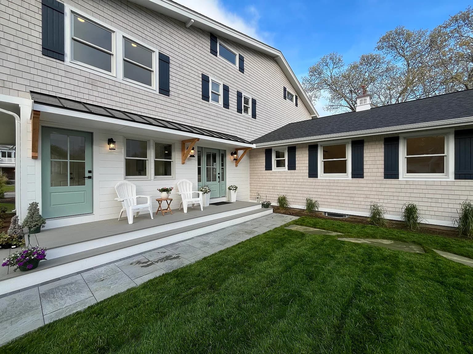 531 Menauhant Road - Photo 2