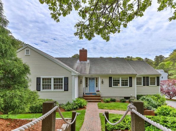 240 Riverview Drive