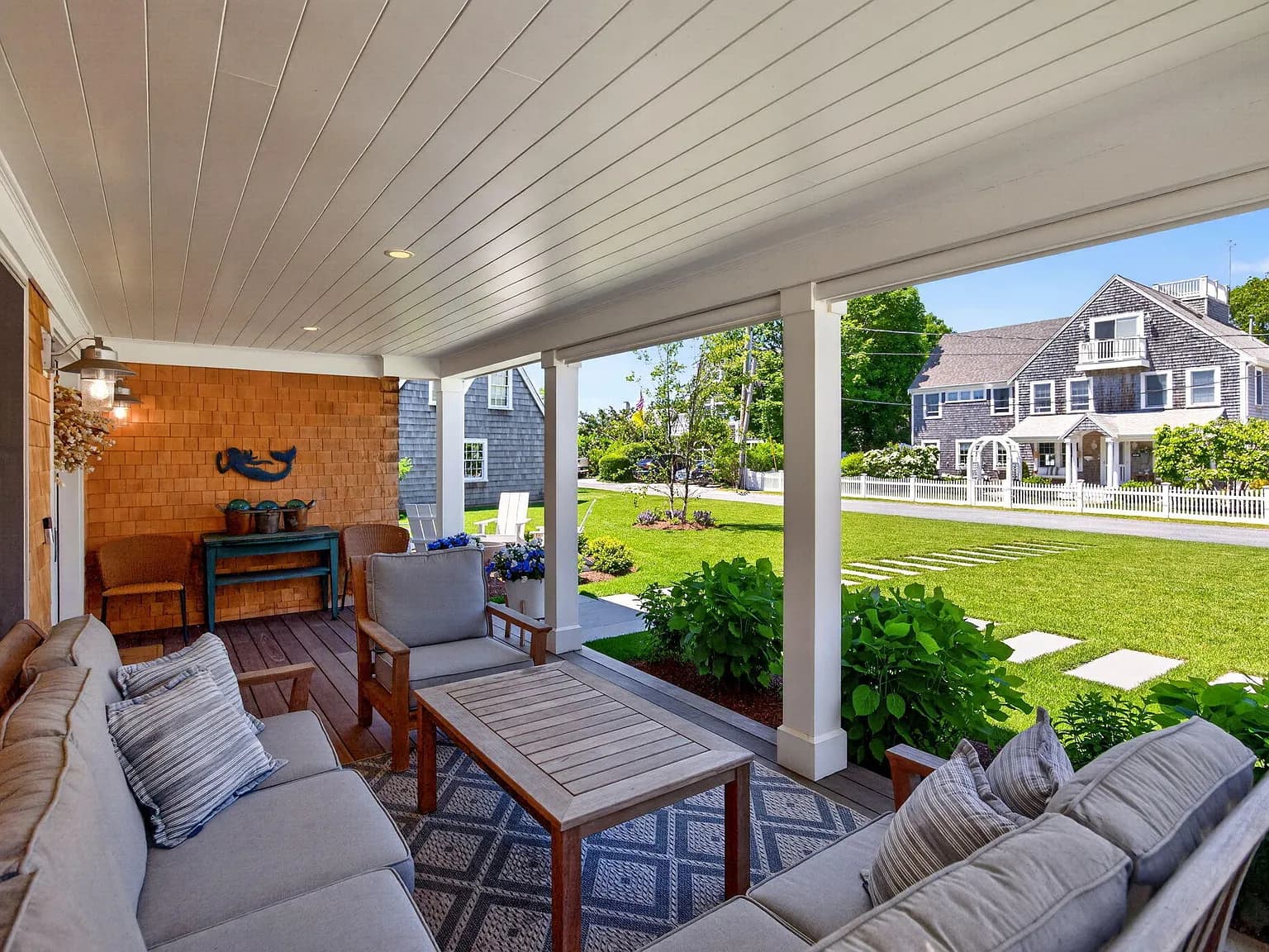 60 Bayberry Road - Photo 1